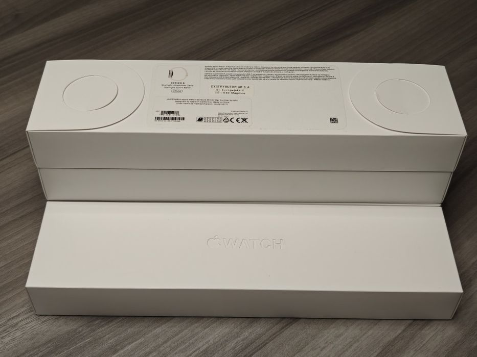 Apple Watch Series 8 GPS 45mm Starlight Aluminum Case (MNP23)