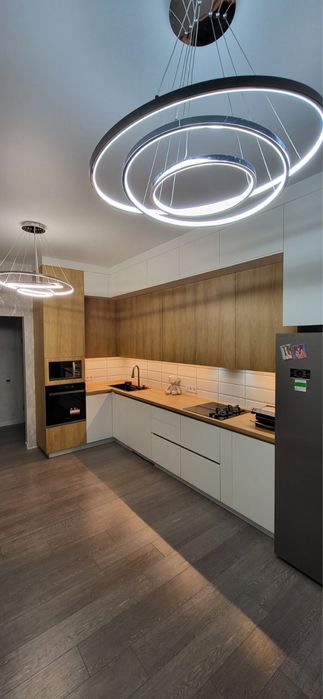 Кухні на замовлення