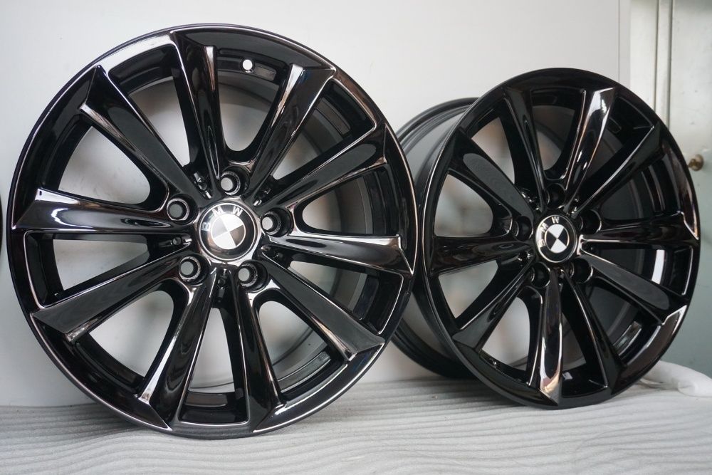 Alufelgi BMW styling 236 8Jx17" et30 cb72,6mm lakier czarny polysk!