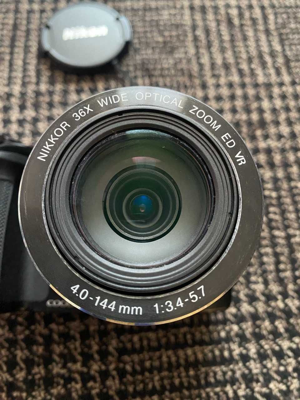 Цифровой фотоаппарат Nikon Coolpix P500