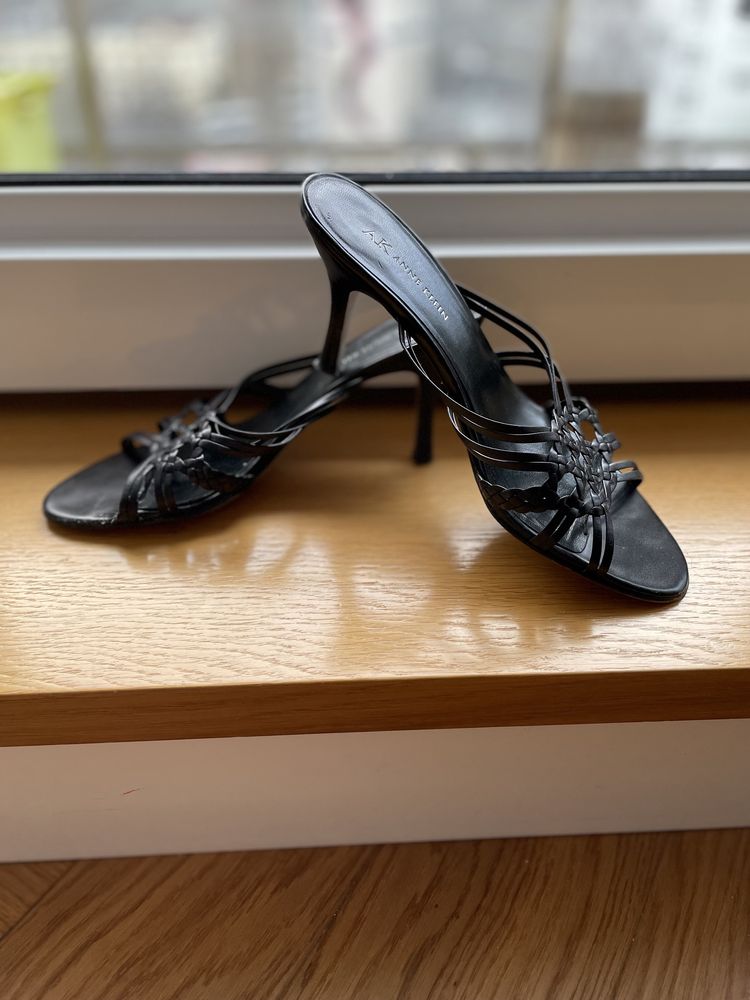 Szpilki klapki buty na obcasie Anne Klein