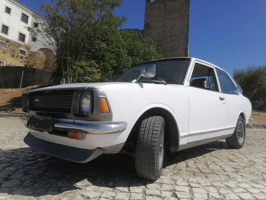 Troco por carro ou mota.