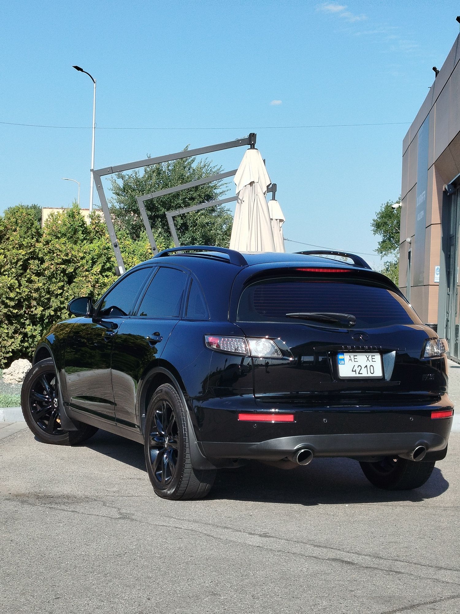Infiniti FX35 black edition