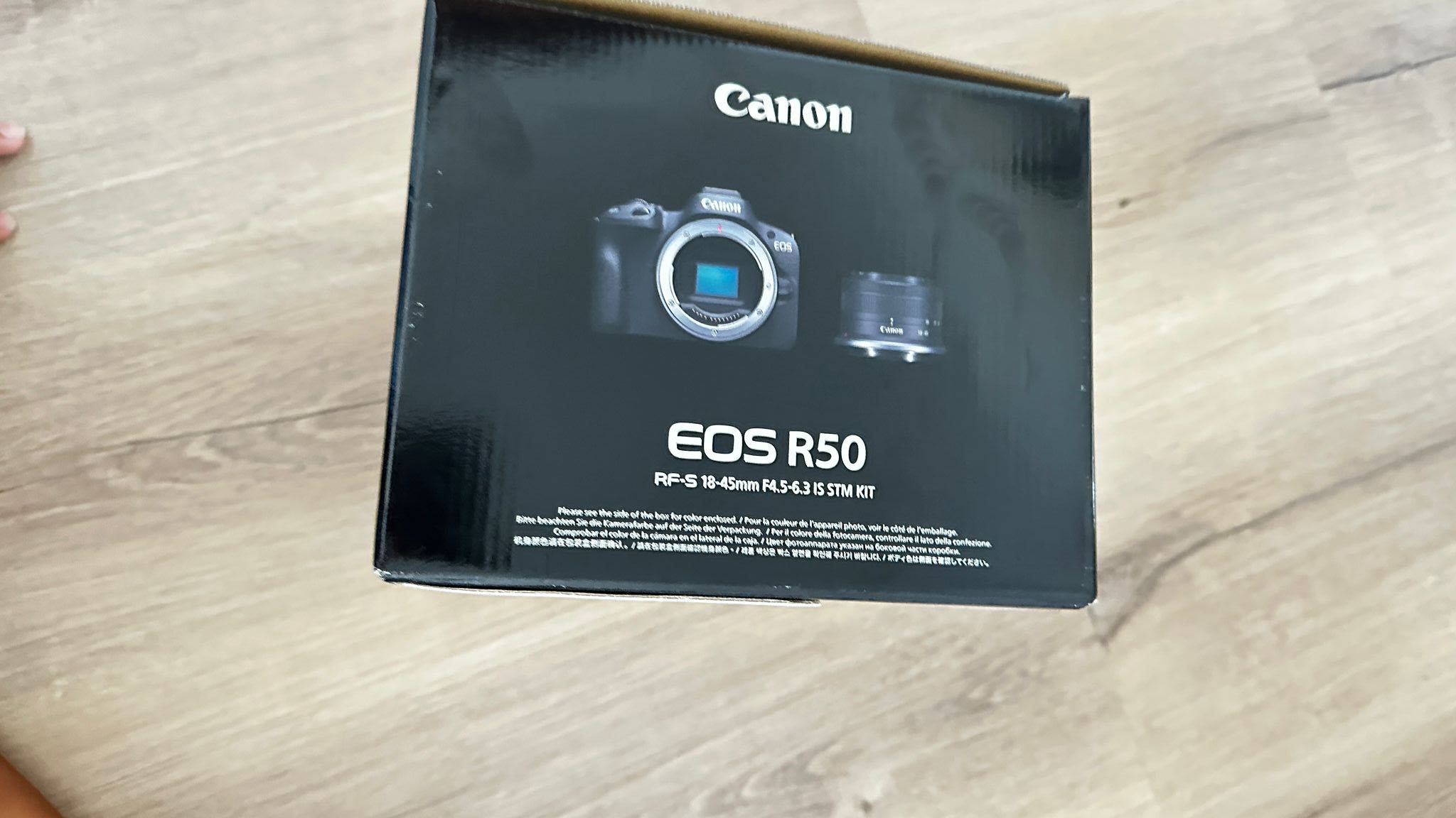 Canon R50 com fatura de Julho + acessórios