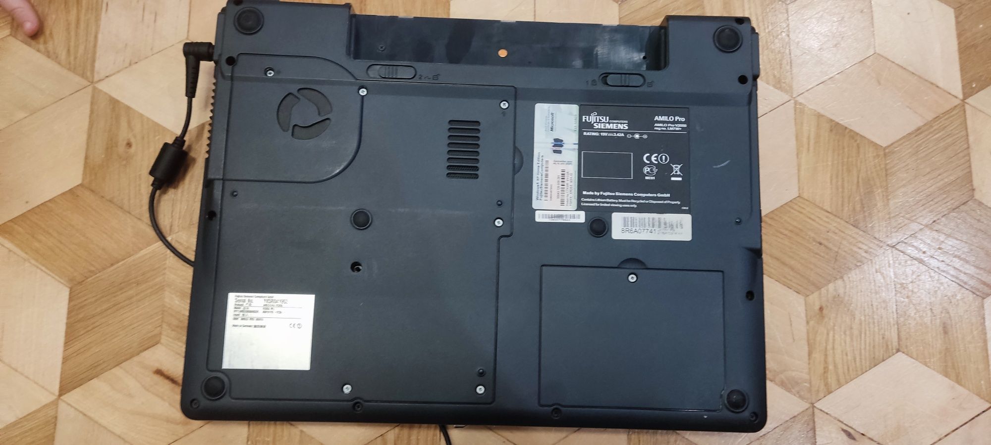 2 szt Laptop Fujitsu siemens esprimo