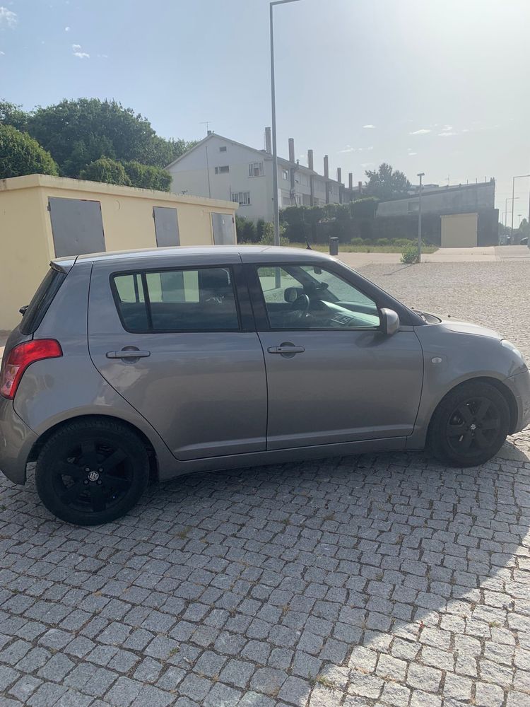 Suzuki Swift 1.3 Diesel | Bateria, embreagem e motor de arranque novos