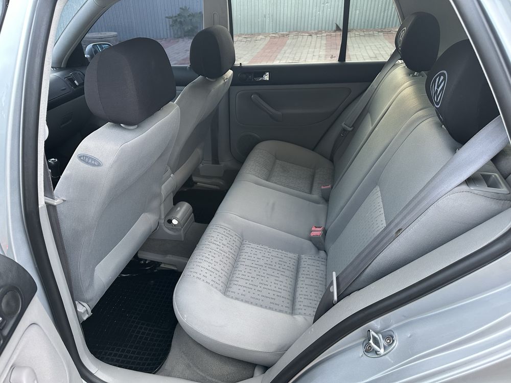 Volkswagen Golf IV