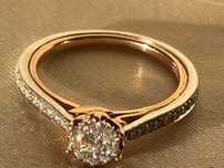 Pierscionek Złoty 375 9 karat Zarèczynowy z diamentem 0.33ct 3.5gram