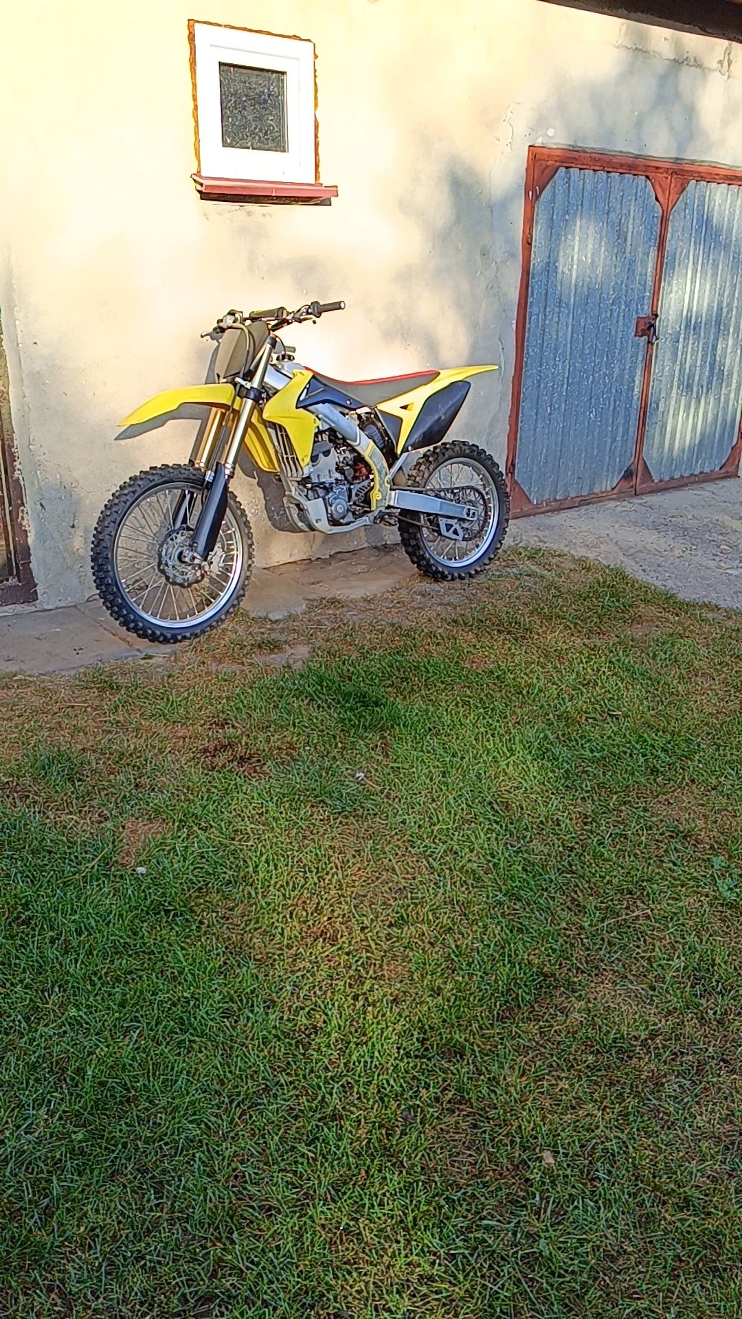 Suzuki rmz 250, 2014r na wtrysku