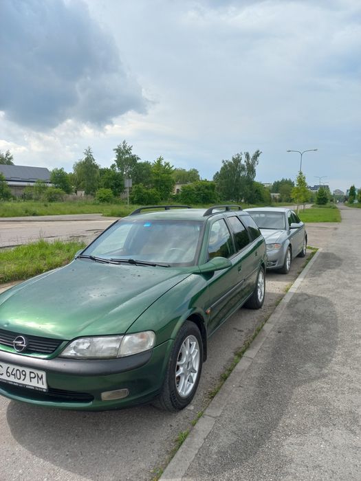 Опель Вектра б 1.8