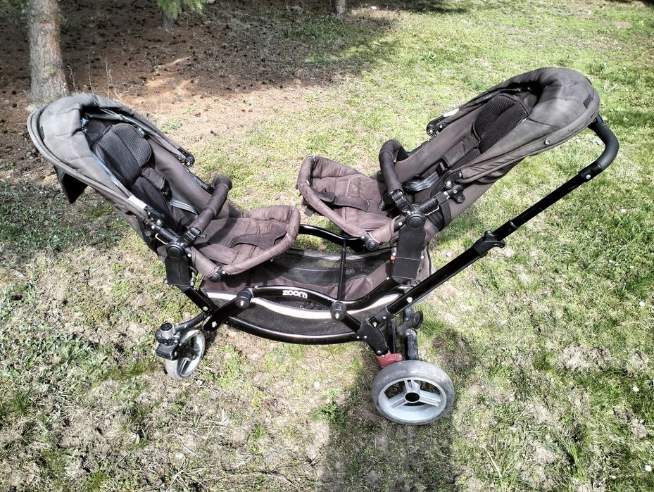 Wózek dla bliźniąt lub Dzieci Rok po Roku