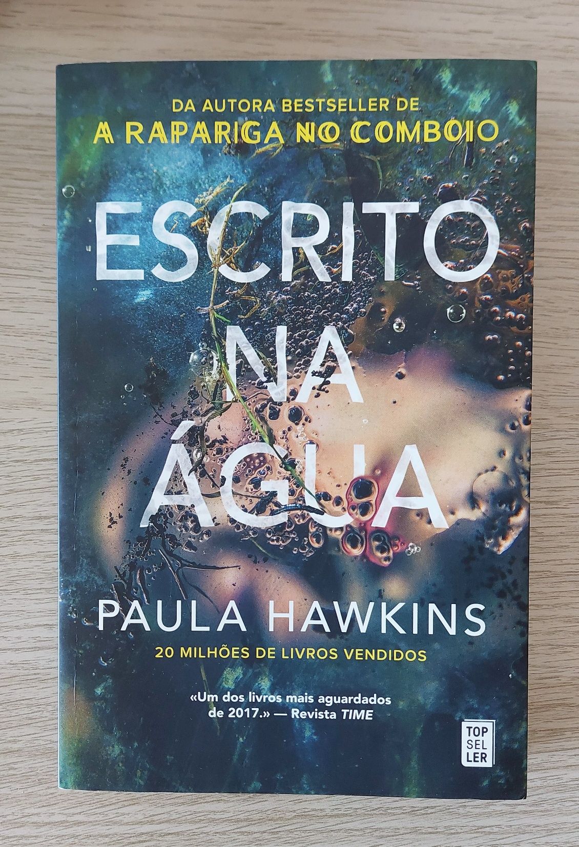 Livro - Escrito na Agua, Paula Hawkins