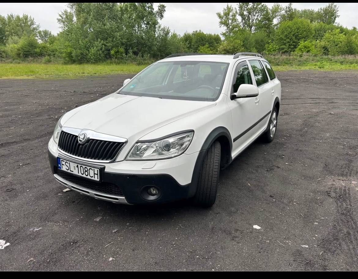 Skodę Octavię Scout 4x4.