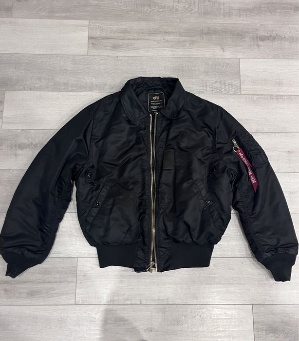 Бомбер Alpha Industries