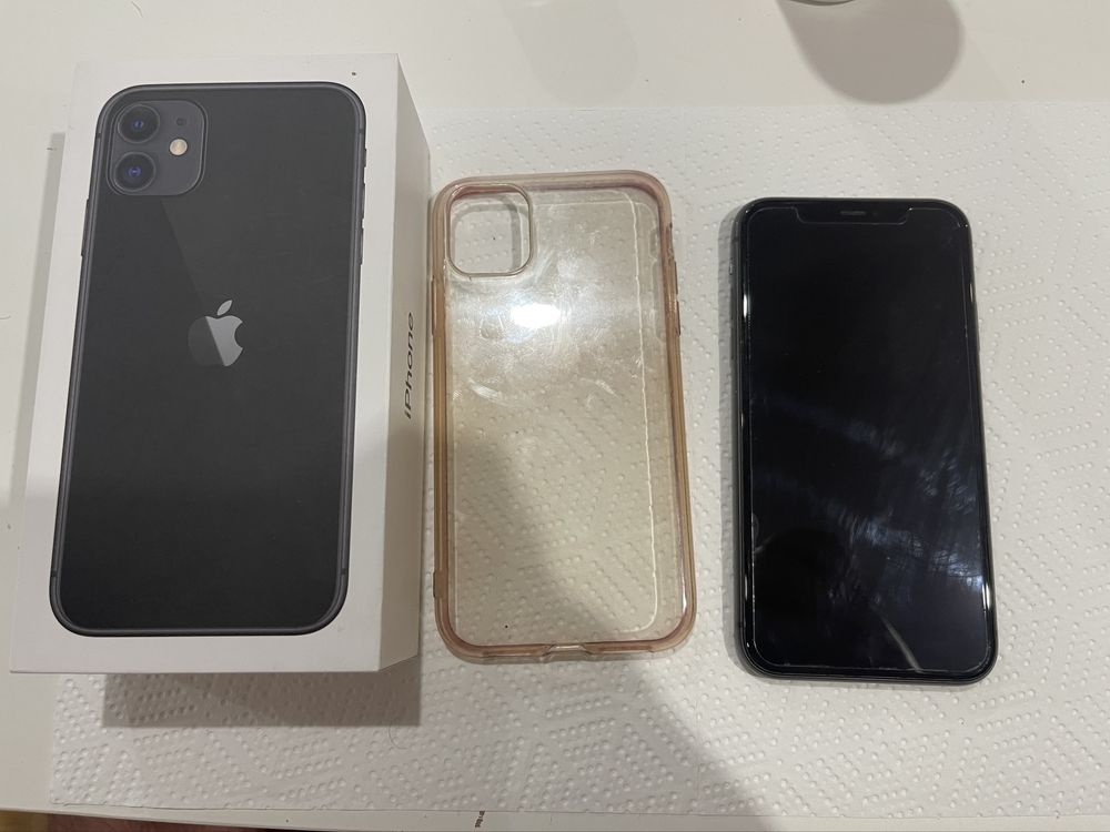 Iphone 11 64 GB jak nowy