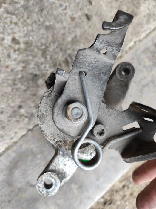 Продам супорт задній лівий