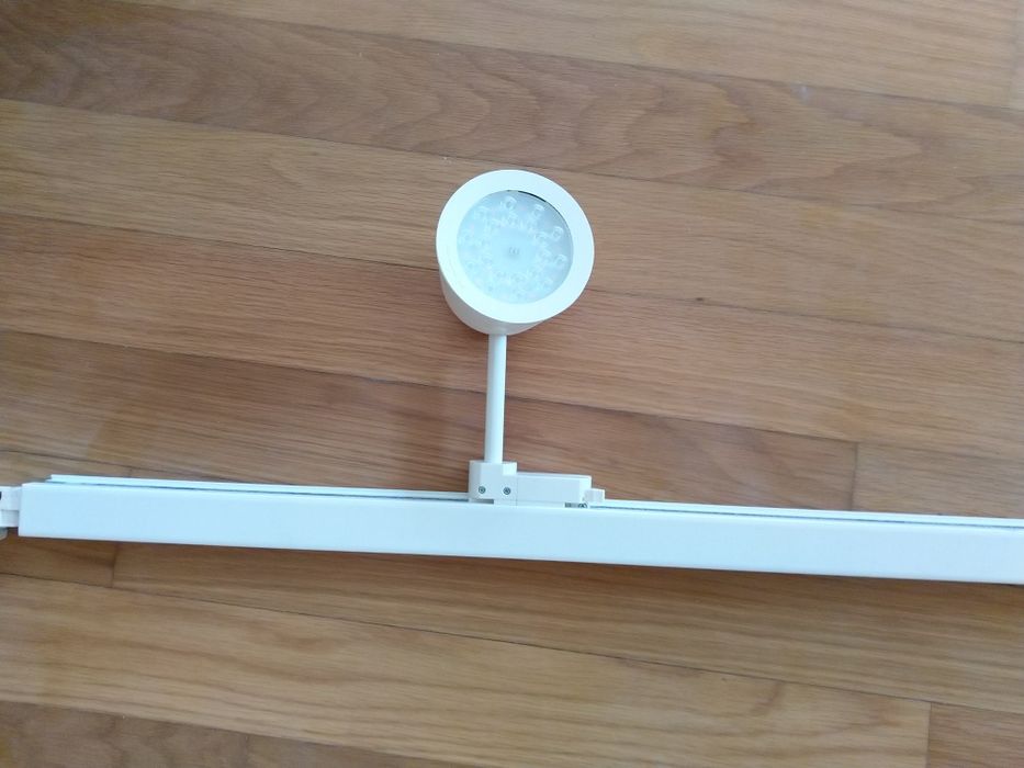 Carril iluminação com 2 projectores