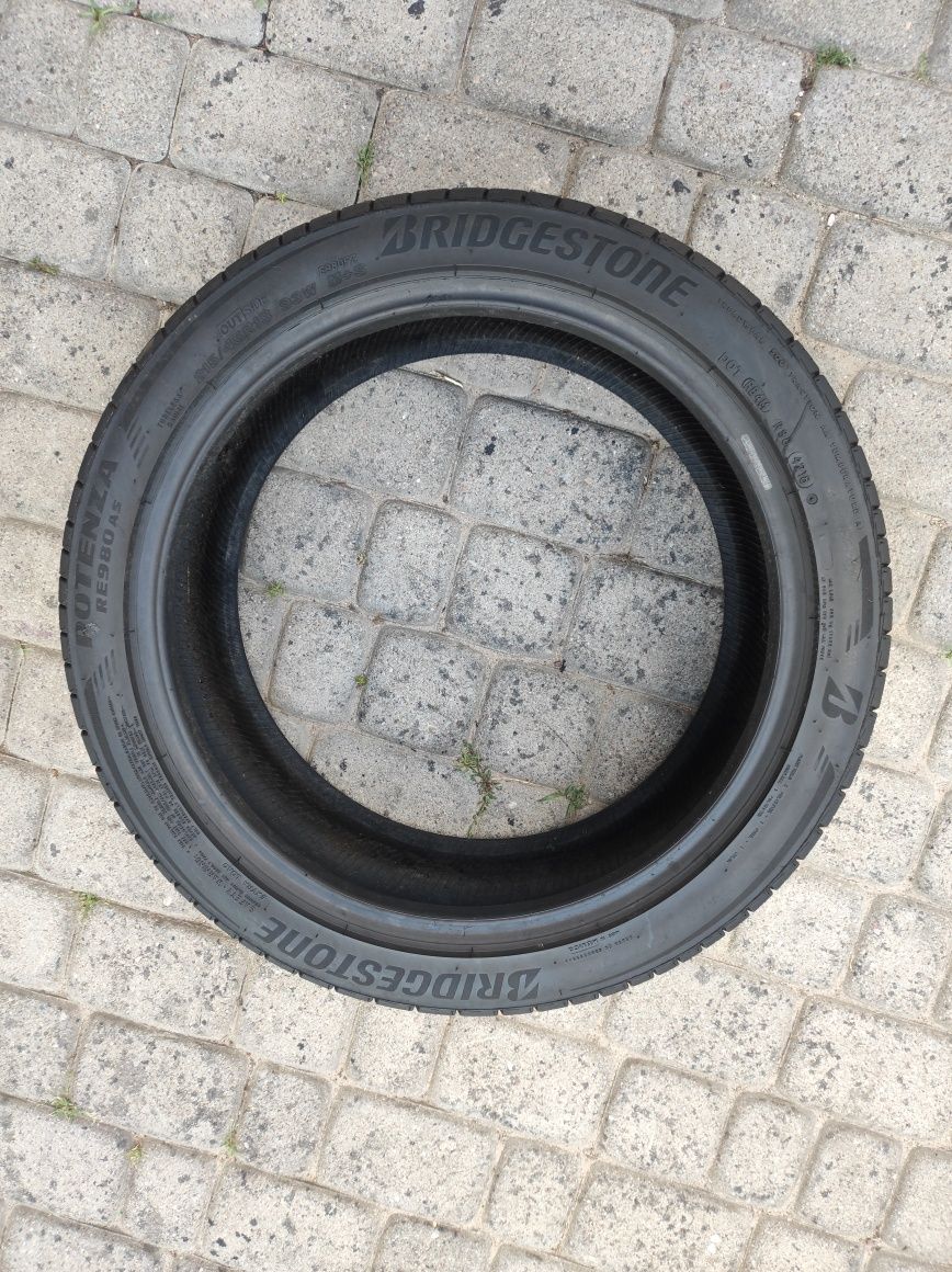 215.45.18 jedna opona Bridgestone Potenza RE980AS