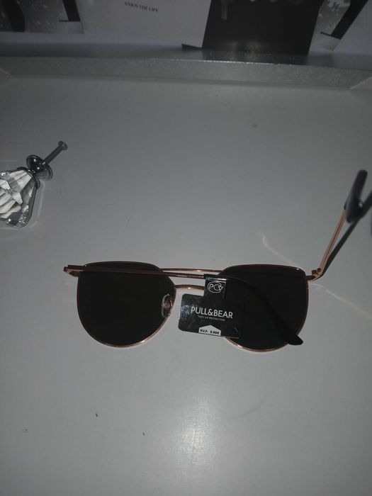 Okulary przeciwsloneczne Pull&Bear nowe