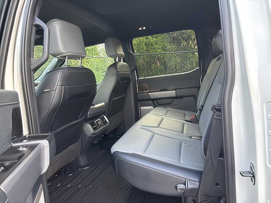 Ford F-150      2022