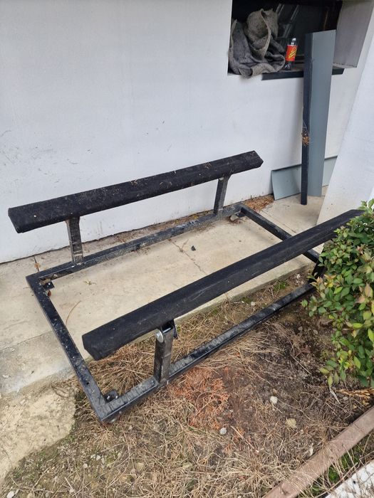 Wózek pod skuter wodny