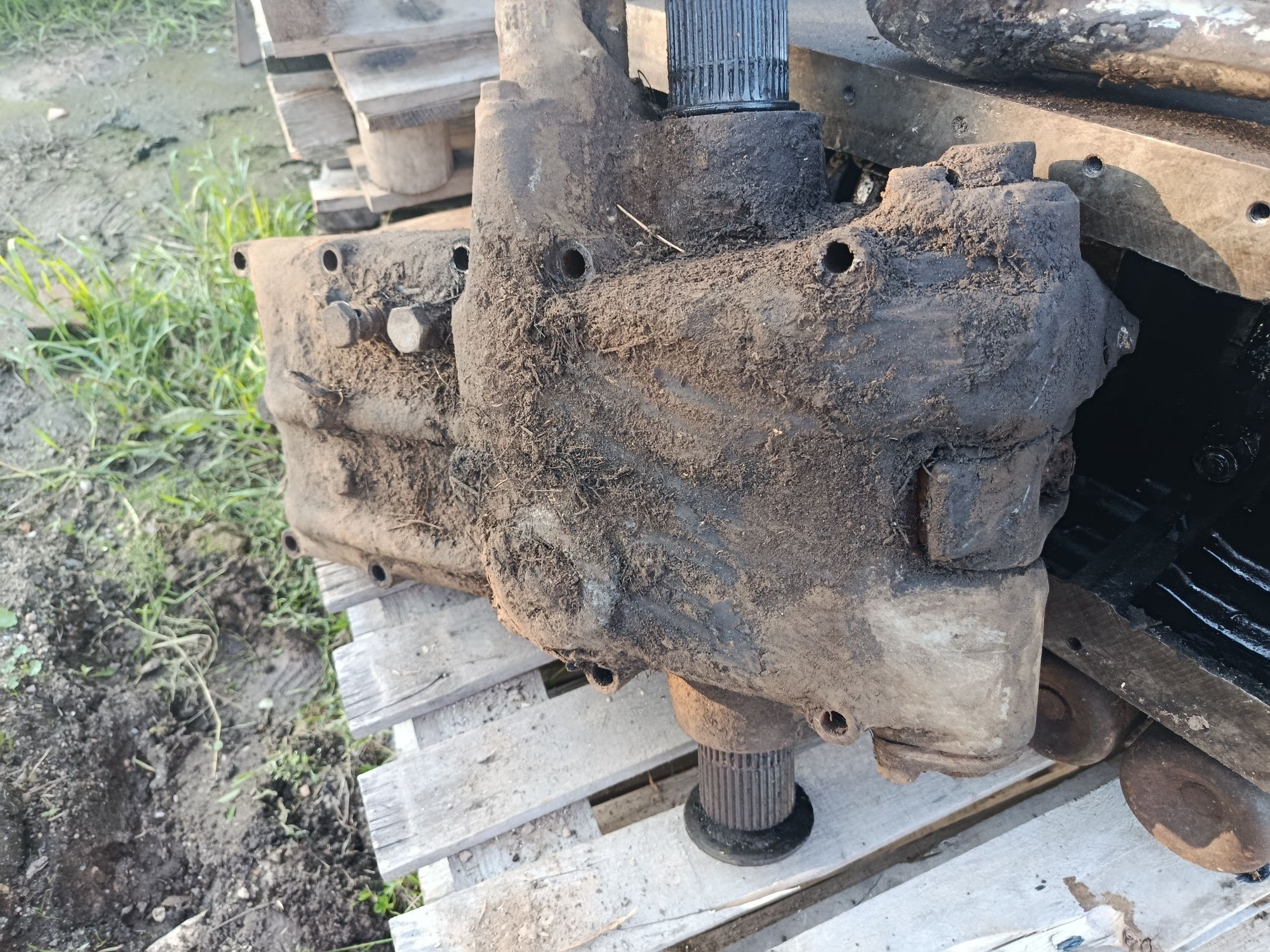 Ursus c360,c355 podnośnik,żaba kpl