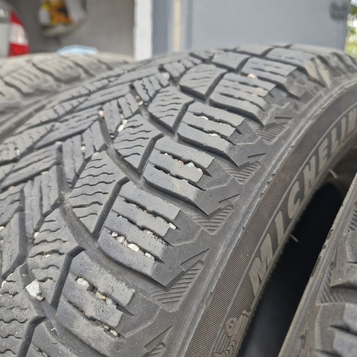 215/60 r17 зима michelin