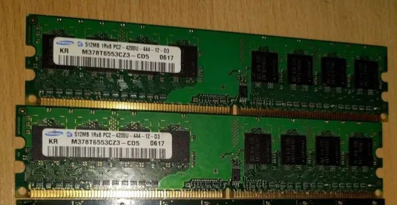 Оперативна пам'ять DDR2 1Gb