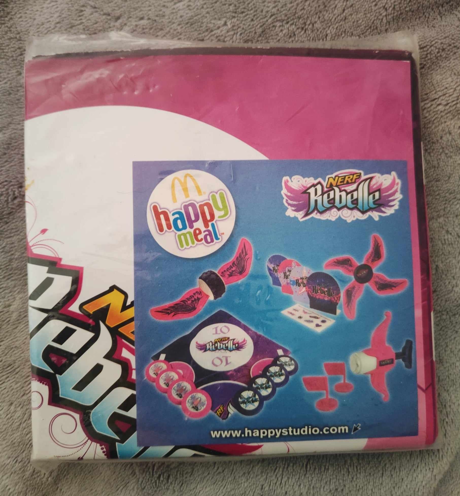 Kolekcjonerska gra NERF Rebelle edycja McDonald's happy meal