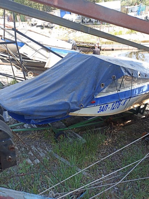 Лодка Казанка 5 с мотором Ямаха 55 2т