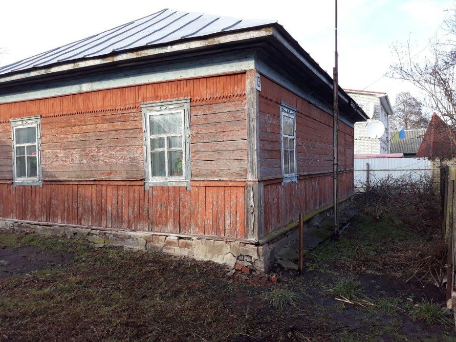 Дом в центре Мены с большим, хорошим участком