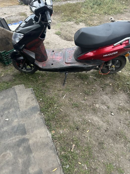 Продам скутер електро MAXXTER SPEEDY GT