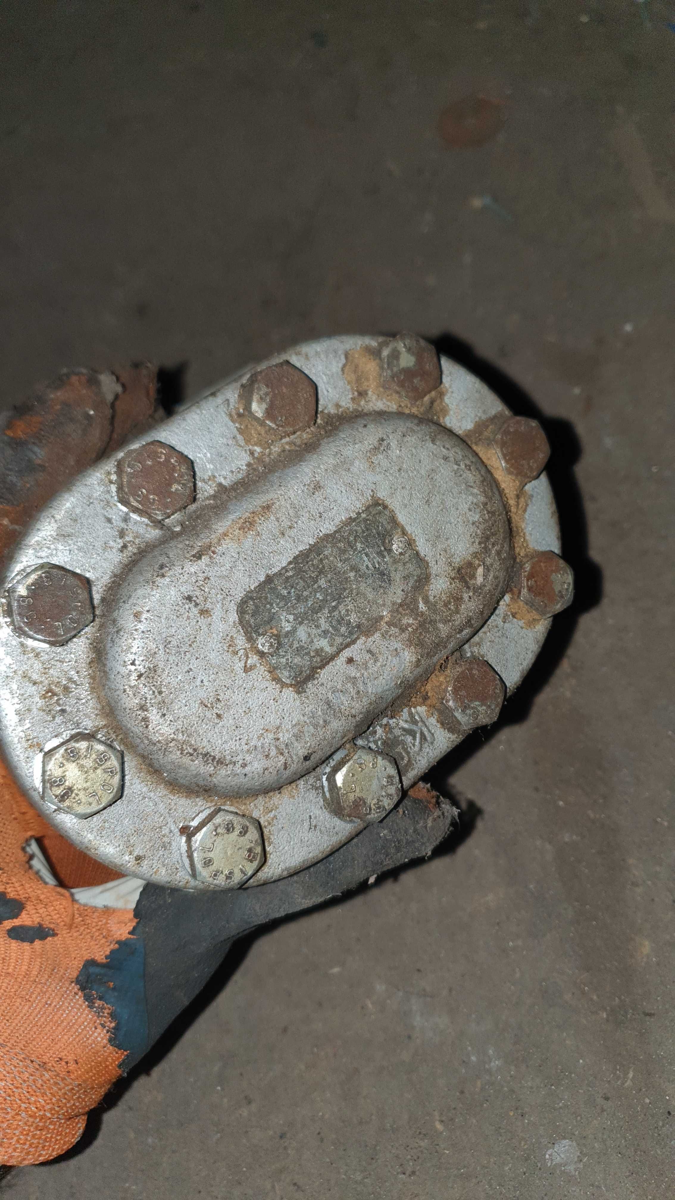Pompa hydrauliczna olejowa, zębata, polskiej produkcji pz 6.3, pz 10