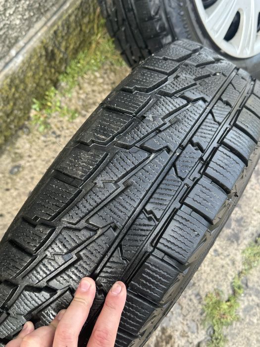 Комлект колёс с дисками R15 195/65 с новой резиной