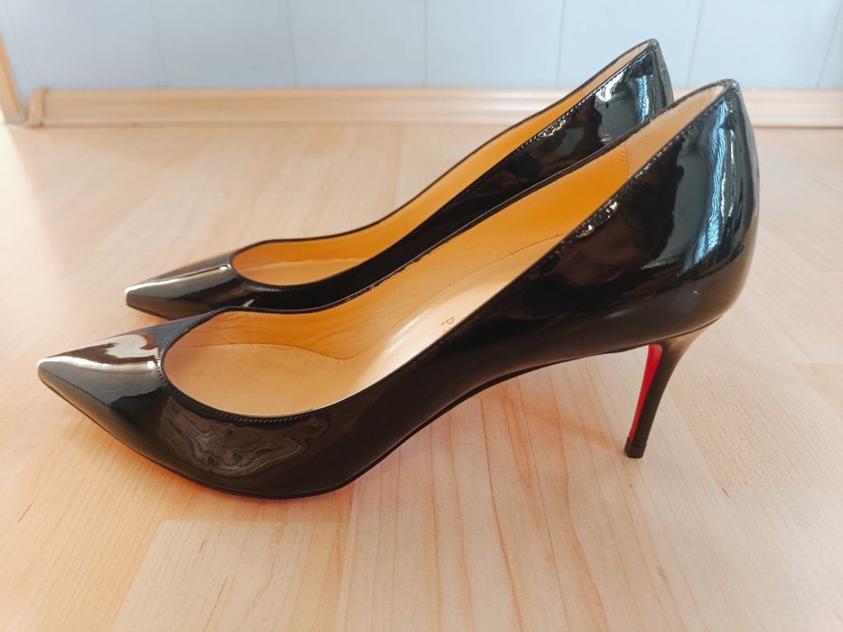 Christian Louboutin Czarne szpilki Kate 7cm