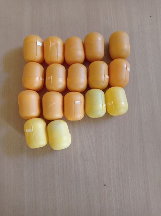 Капсули яйця  від кіндерів