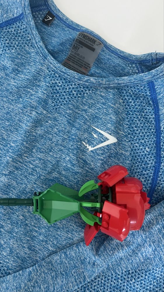 Sportowa koszulka Gymshark rozmiar XS