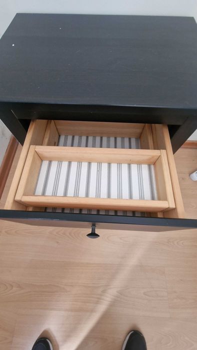 2 Mesas de cabeceira HEMNES c/2 gavetas