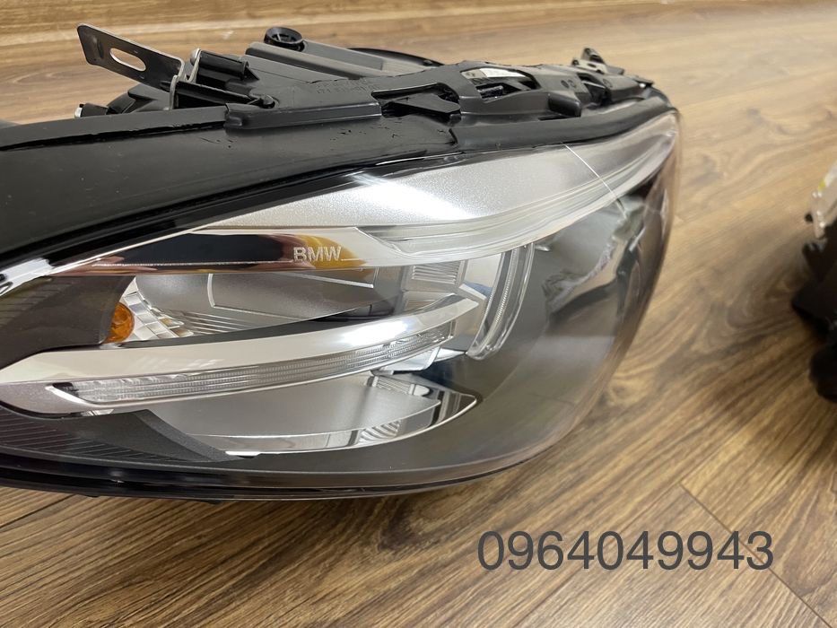 Фари BMW F10 рест права ліва комплект рестайлінг бмв ф 11 рестайлінг