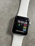 Iwatch series 3 38mm srebrny bialy Apple