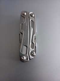 Multitool Leatherman Rev