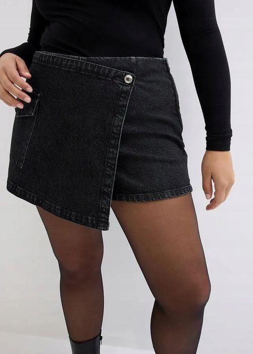 B.P.C spódnico-spodenki jeansowe czarne 42.