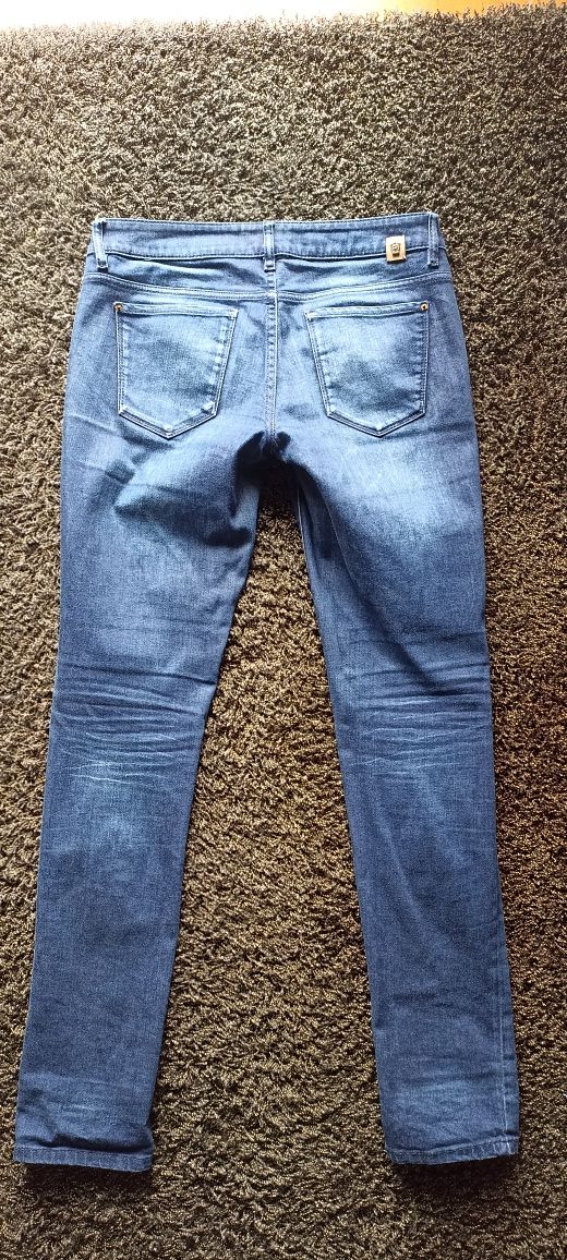 Calças ganga Slim fit Massimo Dutti, tamanho 36 só 7€
