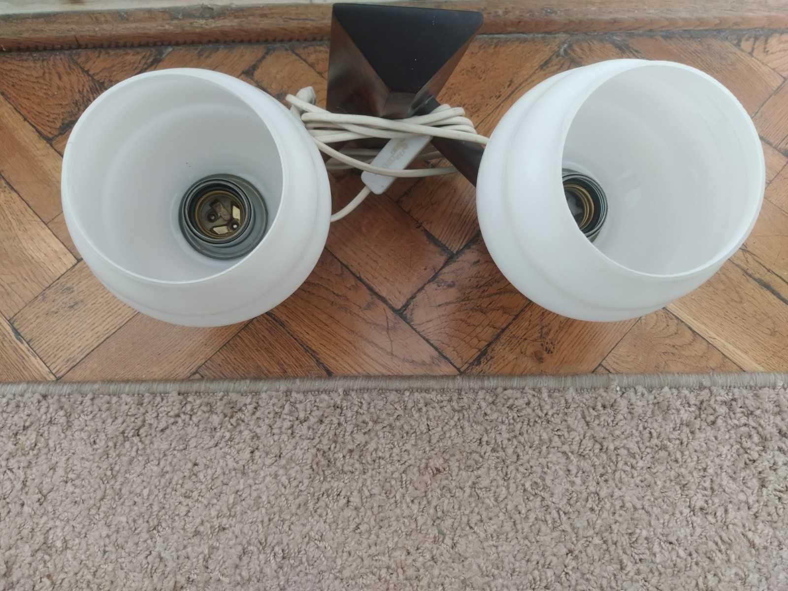 Lampka drewniana białe klosze lampka PRL kinkiet