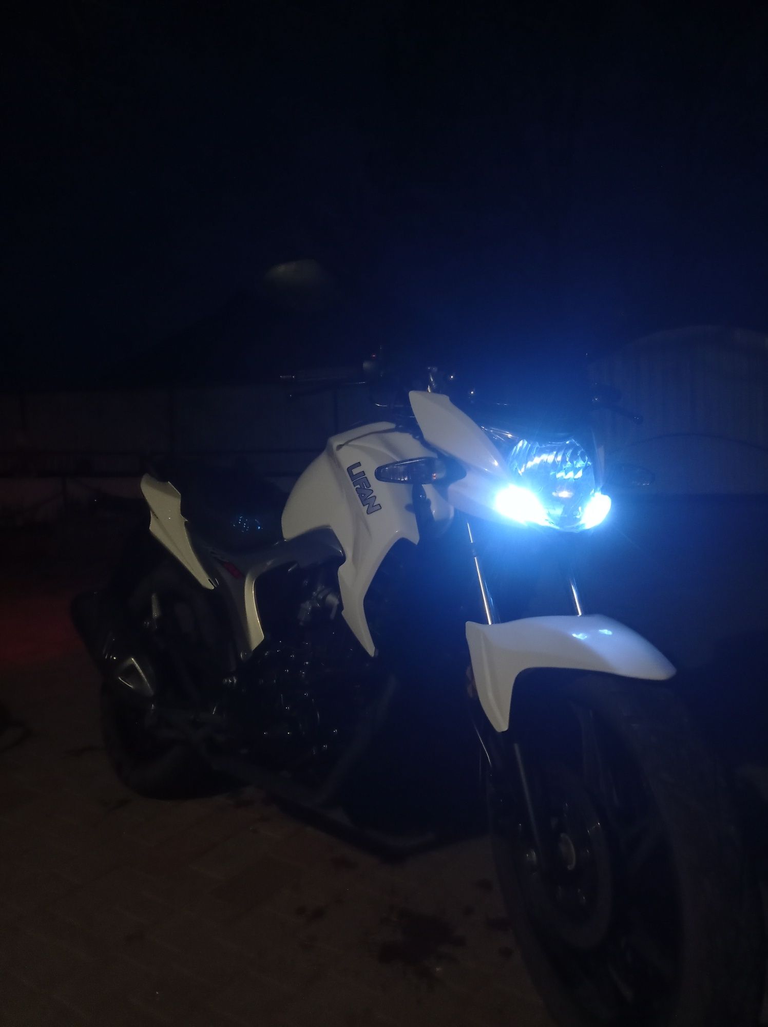 Ліфан кп 200 продам