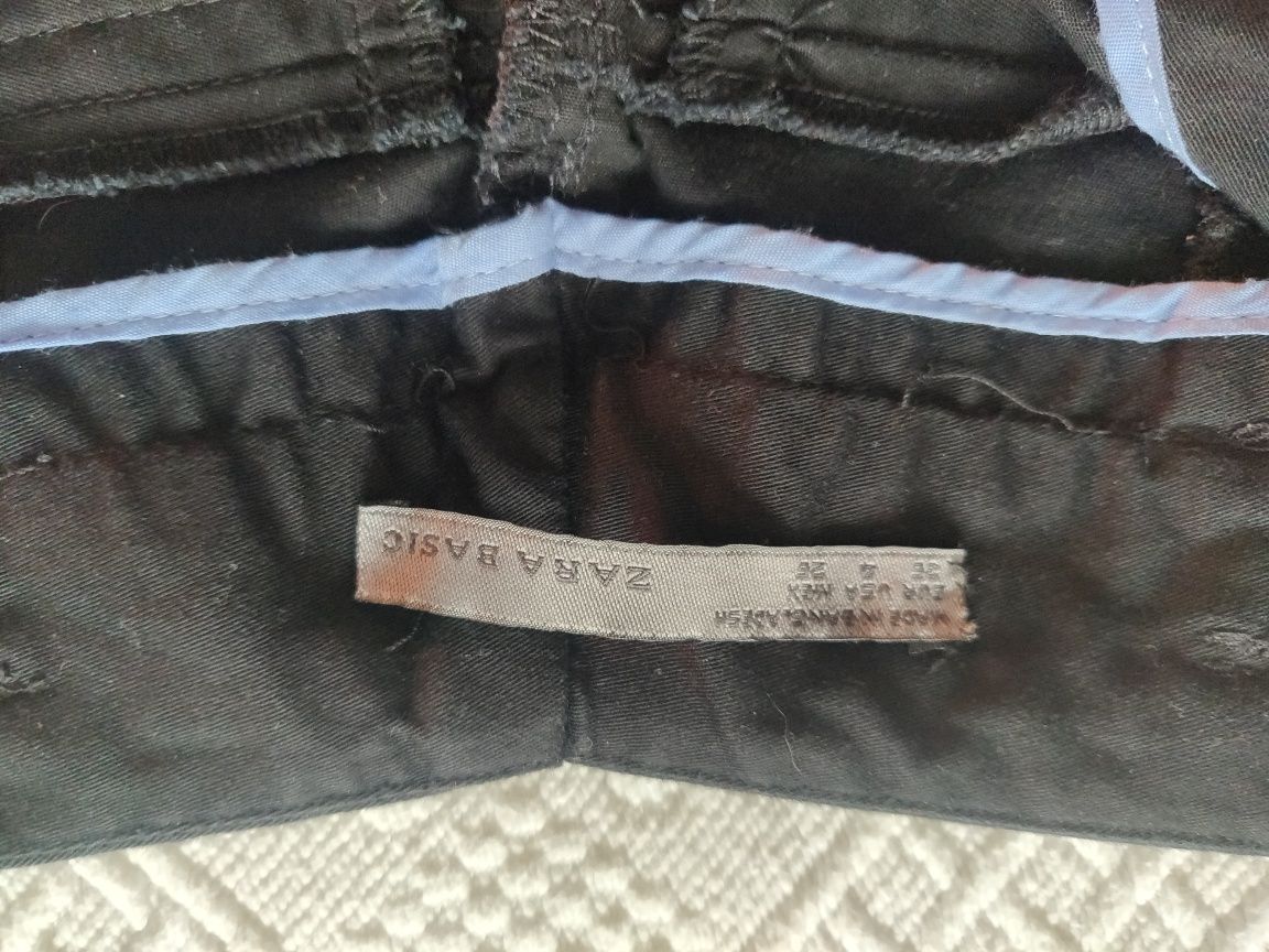 Vendo Calças zara.