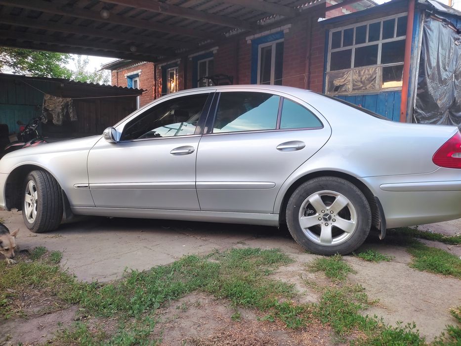 Продам мерс Е200-1.8компресор