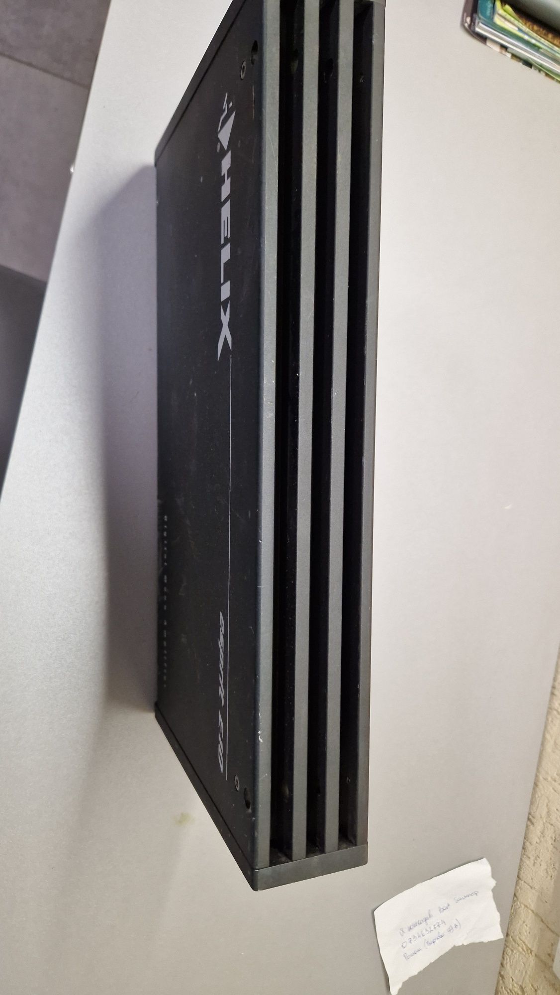 Продам усилитель Helix Esprit E10 400Вт 4Ом (сабвуфер, моно)