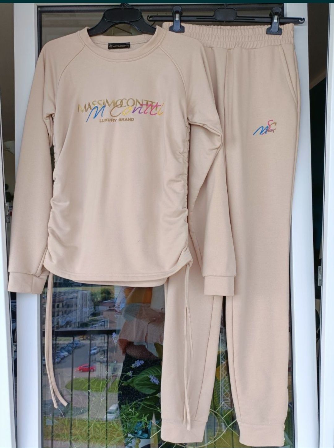 Dres damski Massimo Contti