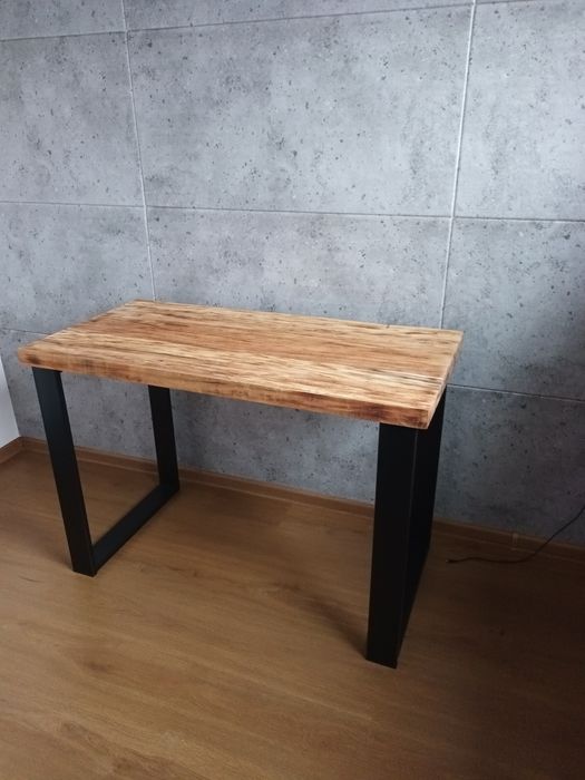 Stół, biurko z drewna